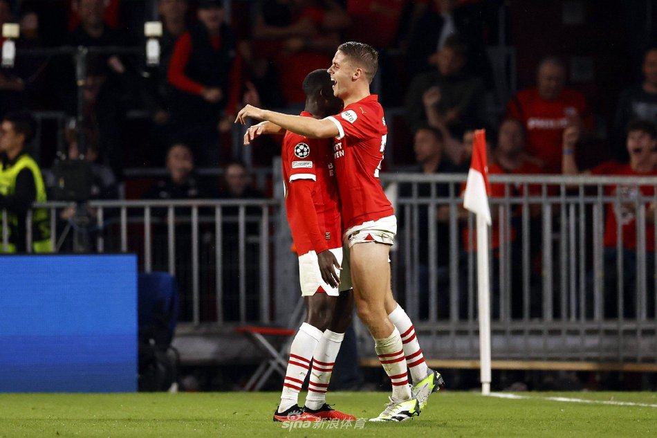 以及球员在 以及球员在