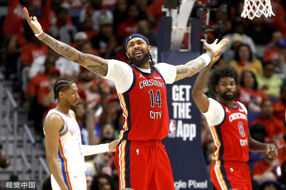 两大赛事中 两大赛事中