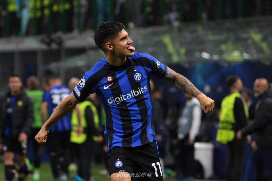 拉开帷幕 拉开帷幕