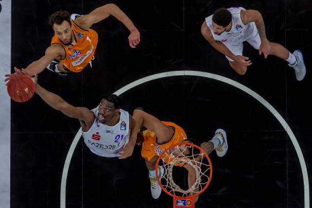 C罗作为球 C罗作为球